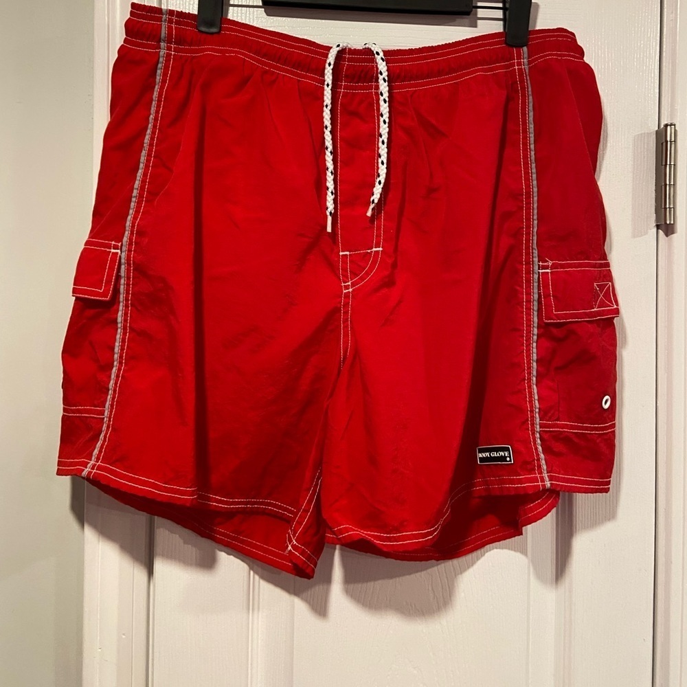 Body Glove Men’s XL Red Swim Trunks Cargo Pockets Drawstring Mesh Lined